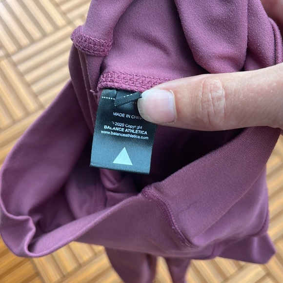 Balance Athletica leggings in dusty rose. - Picture 3 of 3